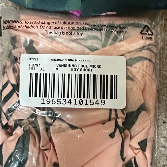 4 X Soma Vanishing Edge Microfiber Boy short, $72 value - Picture 5 of 6